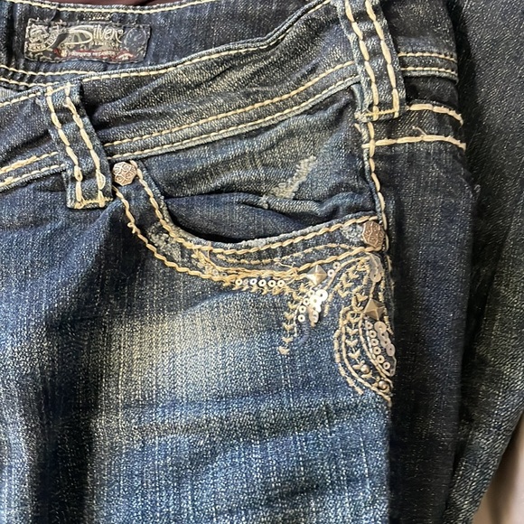 Women’s jeans - Picture 3 of 3